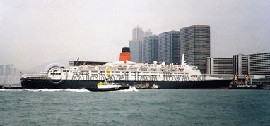 Cunard's QE2 at Hong Kong